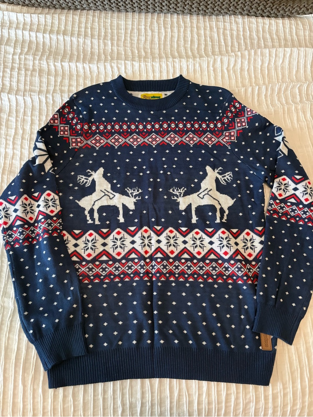Men’s Tipsy Elves Christmas Sweater. Size L.